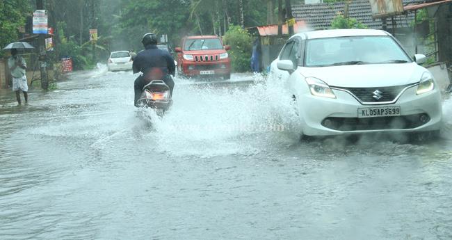 സം​സ്ഥാ​ന​ത്ത് ര​ണ്ട് ദി​വ​സം കൂ​ടി മ​ഴ തു​ട​രും