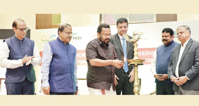 പാ​ര്‍​പ്പി​ട​ന​യം അടുത്ത വർഷം ​ യാ​ഥാ​ര്‍​ഥ്യ​മാ​ക്കും: മ​ന്ത്രി ​രാ​ജ​ന്‍