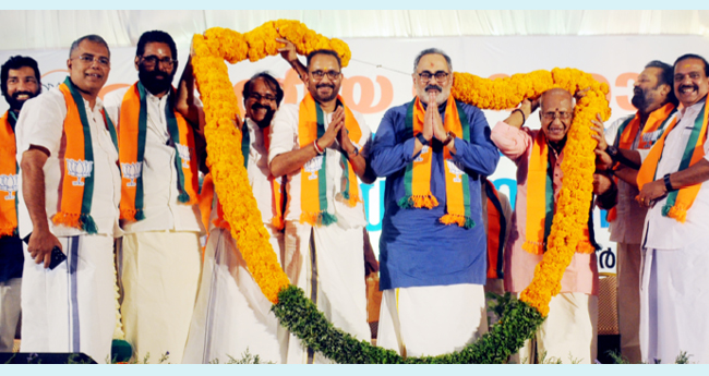 ബി​ജെ​പി സം​സ്ഥാ​ന അ​ധ്യ​ക്ഷ​നാ​യി  രാ​ജീ​വ് ച​ന്ദ്ര​ശേ​ഖ​ർ ചു​മ​ത​ല​യേ​റ്റു