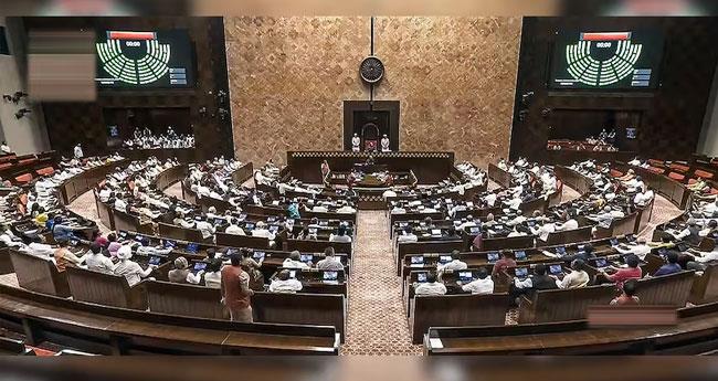 വ​ഖ​ഫ് ബി​ൽ ലോ​ക്സ​ഭ ക​ട​ന്നു രാ​ജ്യ​സ​ഭ​യി​ൽ; ഇ​ന്ന് ഉ​ച്ച​യ്ക്ക് ഒ​ന്നി​ന് ബി​ൽ അ​വ​ത​രി​പ്പി​ക്കും
