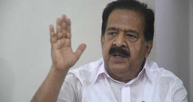 ഡി​വൈ​എ​ഫ്ഐ​യു​ടെ കൊ​ല​വി​ളി മു​ദ്രാ​വാ​ക്യം അ​പ​ല​പ​നീ​യം: ര​മേ​ശ് ചെ​ന്നി​ത്ത​ല