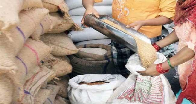 ന​വം​ബ​റി​ലെ റേ​ഷ​ന്‍ വി​ത​ര​ണം നീ​ട്ടി