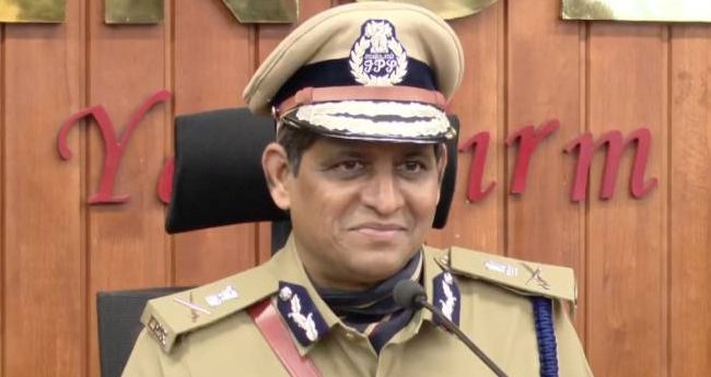 പീ​ച്ചി ക​സ്റ്റ​ഡി​ മ​ർ​ദ​നം; മ​നു​ഷ്യാ​വ​കാ​ശത്തിന് പു​ല്ലു​വി​ല