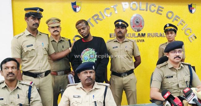റെം​ഗാ​ര പോ​ൾ മ​യ​ക്കു​മ​രു​ന്ന് വി​ത​ര​ണ ലോ​ക​ത്തെ "കു​ക്ക് ക്യാ​പ്റ്റ​ൻ'