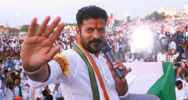 തെ​ലു​ങ്കാ​ന മു​ഖ്യ​മ​ന്ത്രി രേ​വ​ന്ത് റെ​ഡ്ഡി​യെ​ന്ന് സൂ​ച​ന; ര​ണ്ടു​ദി​വ​സ​ത്തിനുള്ളി​ല്‍ സ​ത്യ​പ്ര​തി​ജ്ഞ