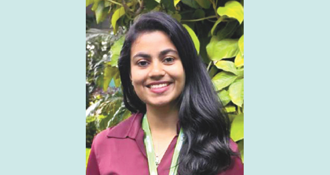 ക​വു​ങ്ങി​ല്‍ ക​യ​റു​ന്ന റോ​ബോ​ട്ടി​നെ നി​ര്‍​മി​ച്ച മി​ടു​ക്കി ; 72.3 ല​ക്ഷം രൂ​പ വാ​ര്‍​ഷി​ക​ശ​മ്പ​ള​ത്തി​ല്‍  റോ​ള്‍​സ് റോ​യി​സ് ക​മ്പ​നി​യി​ലേ​ക്ക്