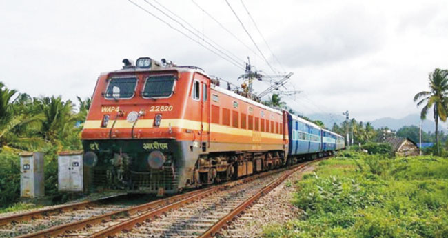 ശ​ബ​രി​പാ​ത​യ്ക്കു പ​ച്ച​ക്കൊ​ടി; പ്രതീക്ഷകൾ ഉയരുന്നു