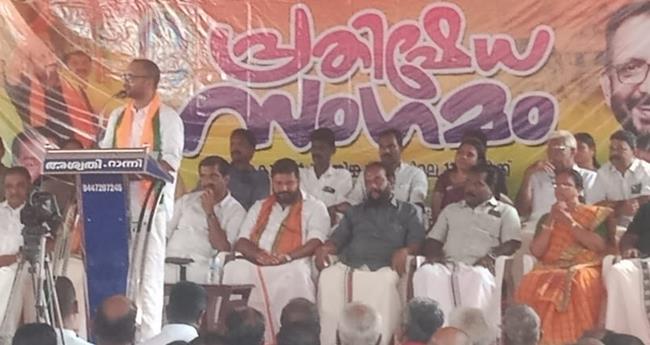 ശ​ബ​രി​മ​ല സ്വ​ർ​ണ​ക്കൊ​ള്ള കേ​ന്ദ്ര ഏ​ജ​ൻ​സി അ​ന്വേ​ഷി​ക്ക​ണം: കെ.​സു​രേ​ന്ദ്ര​ൻ