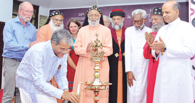 ആഗോള സുറിയാനി സമ്മേളനത്തിനു തുടക്കം