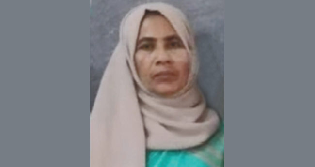 കു​ര​ങ്ങി​നെ ഓ​ടി​ക്കു​ന്ന​തി​നി​ടെ  വീ​ട്ട​മ്മ ടെ​റ​സി​ൽ​നി​ന്നു​ വീ​ണ് മ​രി​ച്ചു