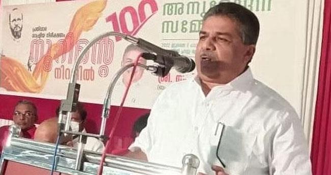 സ​ജി ചെ​റി​യാ​നെ വീ​ണ്ടും മ​ന്ത്രി​സ​ഭ​യി​ല്‍ ഉ​ള്‍​പ്പെ​ടു​ത്താ​ന്‍ സി​പി​എം