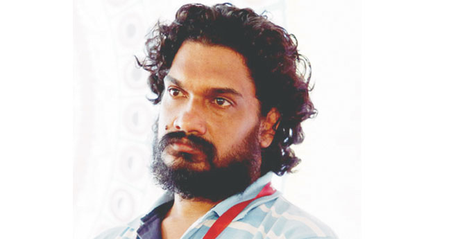 മഞ്ജു വാര്യരുടെ പരാതി : സം​വി​ധാ​യ​ക​ൻ സ​ന​ൽ കു​മാ​ർ  ശ​ശി​ധ​ര​നെ അ​റ​സ്റ്റ് ചെയ്തു