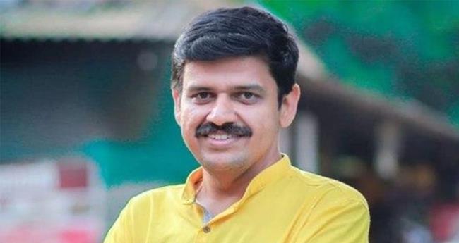 പാ​ല​ക്കാ​ട് നി​ര​വ​ധി സ​ന്ദീ​പുമാ​രു​ണ്ട്; ഇ​പ്പോ​ൾ ബി​ജെ​പി പ്ര​വ​ർ​ത്ത​ക​ൻ, നാ​ളെ എ​ന്ത് സം​ഭ​വി​ക്കു​മെ​ന്ന് പ​റ​യാ​നാ​കി​ല്ലെ​ന്നും സ​ന്ദീ​പ് വാ​ര്യ​ർ