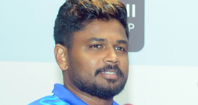 ഗ്രൗ​​ണ്ടി​​ലി​​റ​​ങ്ങി​​യ​​ത് ലാ​​ലേ​​ട്ട​​ന്‍റെ ആ​​റ്റി​​റ്റ്യൂ​​ഡി​​ൽ...; ഏ​​തു റോ​​ളും ചെ​​യ്യാ​​ൻ ത​​യാ​​ർ: സ​​ഞ്ജു