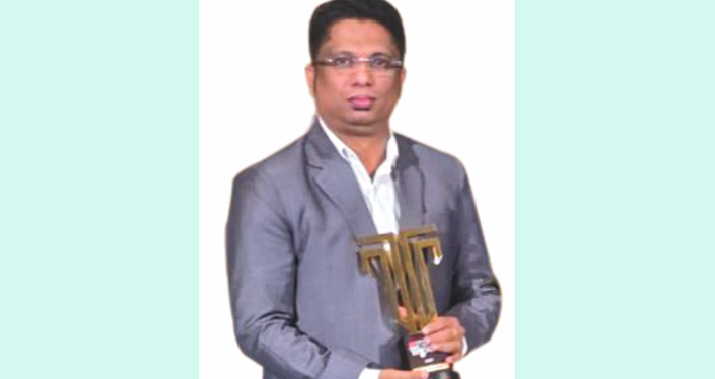 മ​ണ​പ്പു​റം ഫി​നാ​ൻ​സ് ചീ​ഫ് പി​ആ​ർ​ഒ  സ​നോ​ജ് ഹെ​ർ​ബ​ർ​ട്ടി​ന് ദേ​ശീ​യ പു​ര​സ്കാ​രം