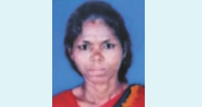 കാ​ട്ടാ​ന ആ​ക്ര​മ​ണ​ത്തി​ൽ മ​രി​ച്ച സ​രോ​ജി​നി​യു​ടെ മൃ​ത​ദേ​ഹം സം​സ്ക​രി​ച്ചു