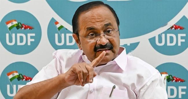 മു​ഖ്യ​മ​ന്ത്രി സം​ഘ​പ​രി​വാ​റി​ന്‍റെ പാ​ത​യി​ൽ:  വി.​ഡി.​സ​തീ​ശ​ൻ