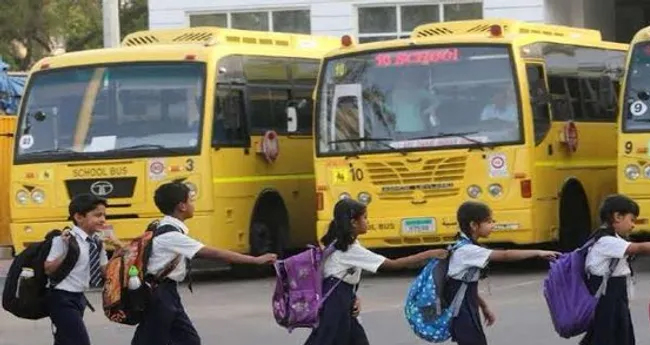 അതിർത്തി ജില്ലകളിൽ സ്കൂളുകൾ തുറന്നു