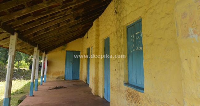 സ്‌​കൂ​ള്‍ സ​മ​യ​മാ​റ്റം: സ​ര്‍​ക്കാ​ര്‍ വെ​ട്ടി​ലാ​കു​മോ? പ്ര​തി​ഷേ​ധ​വു​മാ​യി ബി​ജെ​പി​യും