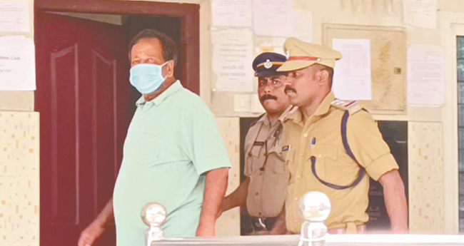 ചേര്‍ത്തലയില്‍ സ്ത്രീകളെ കാണാതായ സംഭവം; തെളിവു തേടി വ്യാപക പരിശോധന