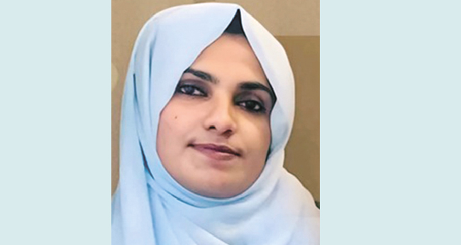 കാ​യ​ലോ​ട്ടെ യു​വ​തി​യു​ടെ ആ​ത്മ​ഹ​ത്യ ; ആ​ൺസു​ഹൃ​ത്തി​ന്‍റെ പ​രാ​തി​യി​ൽ  അ​ഞ്ചുപേ​ർ​ക്കെ​തി​രേ കേ​സ്