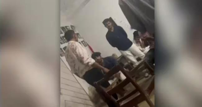 യൂ​ണി​വേ​ഴ്സി​റ്റി കോ​ള​ജി​ൽ ഭി​ന്ന​ശേ​ഷി​ക്കാ​ര​നാ​യ വി​ദ്യാ​ർ​ഥി​ക്ക് എ​സ്എ​ഫ്ഐ നേ​താ​ക്ക​ളു​ടെ മ​ർ​ദ​നം