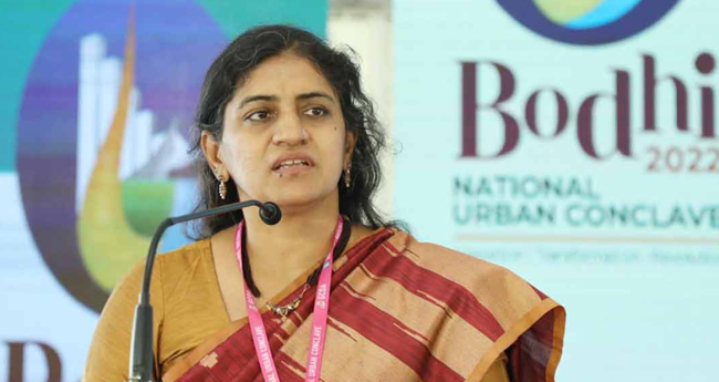 ഐ​എ​എ​സു​കാ​ർ​ക്ക് വീ​ണ്ടും കൂ​ട്ട​മാ​റ്റം