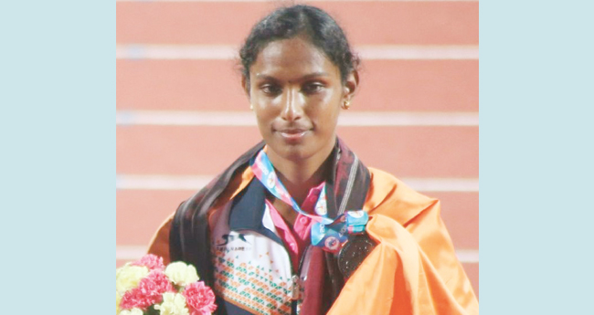 ഷീ​​ന​​യ്ക്കു  വി​​ല​​ക്ക്