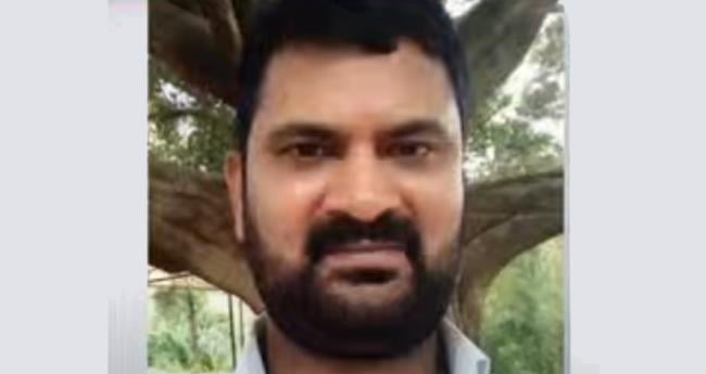 മ​ണ്ണാ​ര്‍​ക്കാ​ട്ട് സ്‌​കൂ​ള്‍ അ​ധ്യാ​പ​ക​ന്‍ മ​രി​ച്ച നി​ല​യി​ല്‍