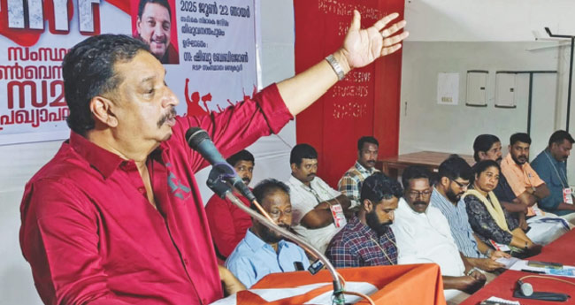 ഇ​ട​തു​പ​ക്ഷം വ​ര്‍​ഗീ​യ ക​ക്ഷി​ക​ളു​മാ​യി കൂ​ട്ടു​കൂ​ടു​ന്നു: ഷി​ബു ബേ​ബി ജോ​ണ്‍