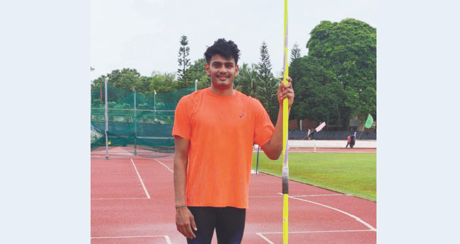 ശി​​വം സു​​ന്ദ​​രം ;   80 മീ​​റ്റ​​ർ മ​​റി​​ക​​ട​​ക്കു​​ന്ന ഏ​​റ്റ​​വും പ്രാ​​യം കു​​റ​​ഞ്ഞ ര​​ണ്ടാ​​മ​​ത് ഇ​​ന്ത്യ​​ൻ താ​​രമായി ശി​​വം ലോ​​ക​​രെ