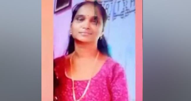ട്രെ​യി​നി​ൽ നി​ന്നും പു​ഴ​യി​ലേ​ക്ക് ചാ​ടി​യ അ​ധ്യാ​പി​ക​യു​ടെ മൃ​ത​ശ​രീ​രം ക​ണ്ടെ​ത്തി