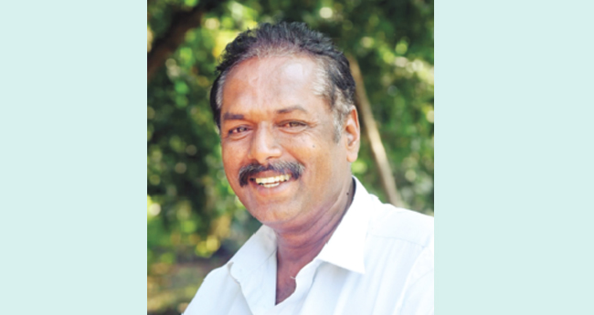 എ​ല​വ​ഞ്ചേ​രി ശി​വ​ദാ​സ​നു ഹ​രി​ത​മി​ത്ര പുരസ്കാരം