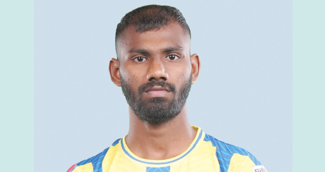 എം.​എ​സ്. ശ്രീ​ക്കു​ട്ട​ന്‍  കേ​ര​ള ബ്ലാസ്റ്റേ​ഴ്‌​സി​ല്‍ തു​ട​രും