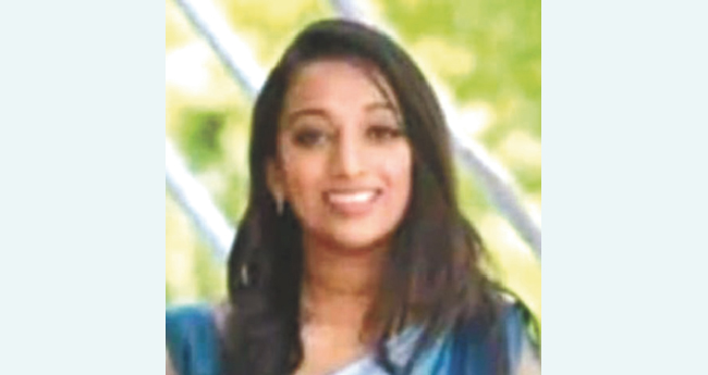 മ​ല​യാ​ളി എ​യ​ർ ഹോ​സ്റ്റ​സ്  ഹ​രി​യാ​ന​യി​ൽ മ​രി​ച്ച​ നി​ല​യി​ൽ ദു​രൂ​ഹ​ത​യെ​ന്ന് ബ​ന്ധു​ക്ക​ൾ