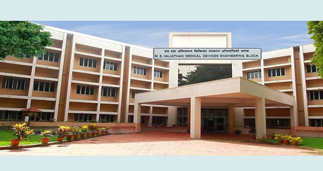 ഉ​പ​ക​ര​ണ​ങ്ങ​ളും മ​രു​ന്നു​ക​ളു​മി​ല്ല; ശ്രീ​ചി​ത്ര​യി​ല്‍ ചി​കി​ത്സ മു​ട​ങ്ങി