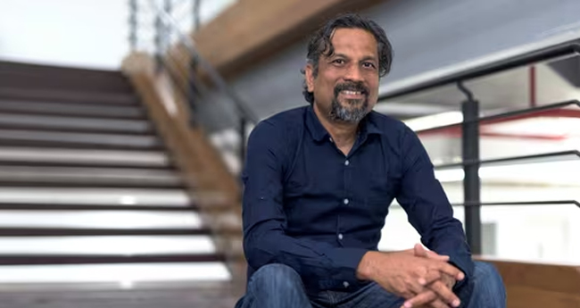 ശ്രീ​ധ​ർ വെ​ന്പു ഹ​ഡി​ൽ ഗ്ലോ​ബ​ലി​ലെ മു​ഖ്യ​പ്ര​ഭാ​ഷ​ക​ൻ