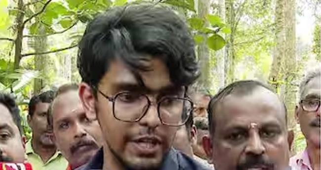 ഗോ​പ​ൻ സ്വാ​മി​യു​ടെ ദു​രൂ​ഹ സ​മാ​ധി; ക​ല്ല​റ എ​ന്ന് പൊ​ളി​ക്ക​ണം എ​ന്ന തീ​രു​മാ​നം ചൊ​വ്വാ​ഴ്ച
