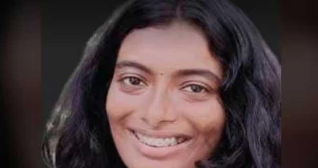 വീ​ടി​നു​ള്ളി​ൽ വി​ദ്യാ​ര്‍​ഥി​നി തൂ​ങ്ങി മ​രി​ച്ച നി​ല​യി​ല്‍