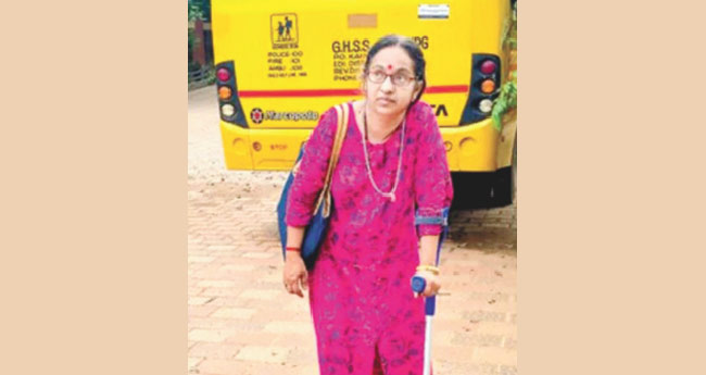ന​ട്ടെ​ല്ലി​നു ക്ഷ​ത​മേ​റ്റ അ​ധ്യാ​പി​ക​യോ​ട്  ദാ​ക്ഷി​ണ്യ​മി​ല്ലാ​തെ വി​ദ്യാ​ഭ്യാ​സ​വ​കു​പ്പ്