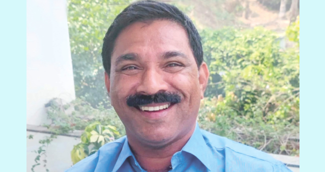 ലി​ഫ്റ്റിന്‍റെ നി​യ​ന്ത്ര​ണം  ന​ഷ്ട​പ്പെ​ട്ട് വ്യാ​പാരി മ​രി​ച്ചു