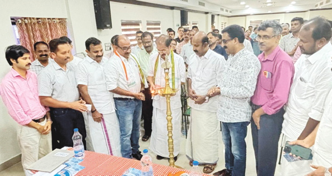 ഉ​ന്ന​ത​വി​ദ്യാ​ഭ്യാ​സ​രം​ഗ​ത്തു പൊ​ളി​ച്ചെ​ഴു​ത്ത്   ആ​വ​ശ്യം: സ​ണ്ണി ജോ​സ​ഫ്
