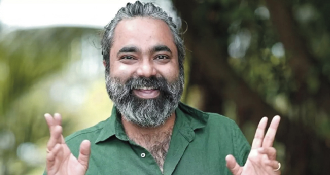 യു​വ​ന​ടി​യെ  അ​ധി​ക്ഷേ​പി​ച്ച കേ​സ്; സൂ​ര​ജ് പാ​ലാ​ക്കാ​ര​ന് ജാ​മ്യം