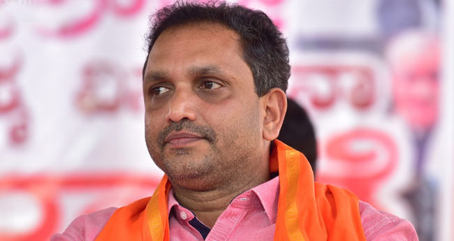  സം​സ്ഥാ​ന സ​ർ​ക്കാ​ർ കേ​ന്ദ്ര ഏ​ജ​ൻ​സി​ക​ളെ 
ഭീ​ഷ​ണി​പ്പെ​ടു​ത്താ​ൻ ശ്ര​മി​ക്കു​ന്നു 