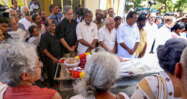 എം.എസ്. സ്വാമിനാഥൻ ‌ഇനി  ദീപ്തസ്മരണ