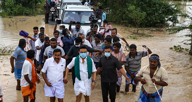 തമിഴ്നാട്ടിൽ കനത്ത മഴ;  ഏ​ഴ് മ​ര​ണം