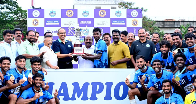 തൃശൂര്‍ ചാന്പ്യൻ