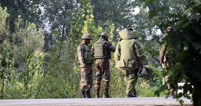 അനന്ത്നാഗിൽ ഒ​​രു ഭീ​​ക​​ര​​ൻ കൊ​​ല്ല​​പ്പെ​​ട്ട​​താ​​യി സൂചന
