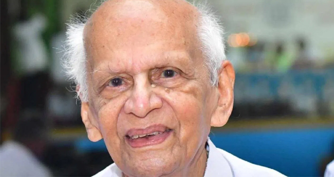 തെ​ന്ന​ല  ബാ​ല​കൃ​ഷ്ണ​പി​ള്ള  അ​ന്ത​രി​ച്ചു