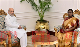 മോദിയും  അമിത് ഷായും രാഷ്‌ട്രപതിയെ കണ്ടു